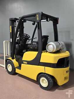 Diesel Forklifts 2015  Yale GLP050LX (2)