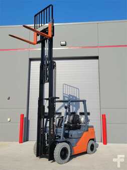 Diesel Forklifts 2024  Toyota 8FGU25 (8)