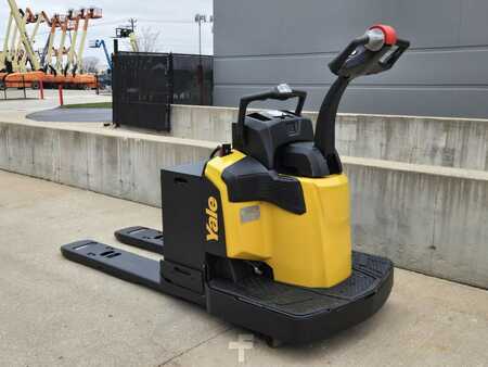 Diesel Forklifts 2019  Yale MPE060LG (2)