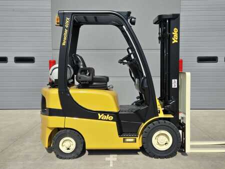 Diesel Forklifts 2018  Yale GLP040SVX (6)