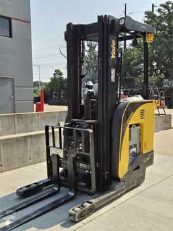 Diesel Forklifts 2018  Yale NDR035EB (3)