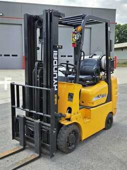 Diesel Forklifts 2005  Hyundai HLF18C-5 (3)