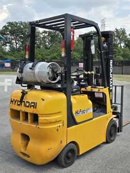 Diesel Forklifts 2005  Hyundai HLF18C-5 (5)