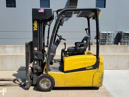 Diesel Forklifts 2017  Yale ERP040VT (1)