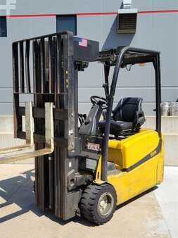 Diesel Forklifts 2017  Yale ERP040VT (7)