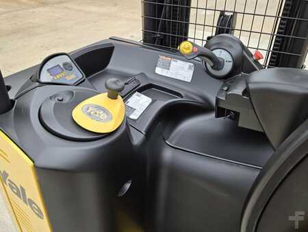 Diesel Forklifts 2018  Yale NR045EB (12)