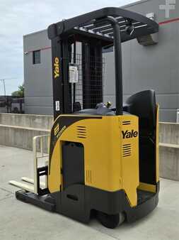 Diesel Forklifts 2018  Yale NR045EB (2)