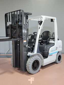 Diesel Forklifts 2023  Unicarriers PF50 (7)