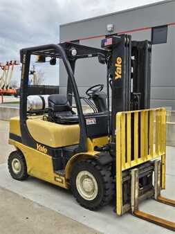 Diesel Forklifts 2015  Yale GLP050VX (4)