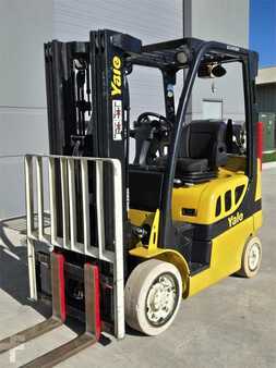 Diesel Forklifts 2016  Yale GLC050VX (3)