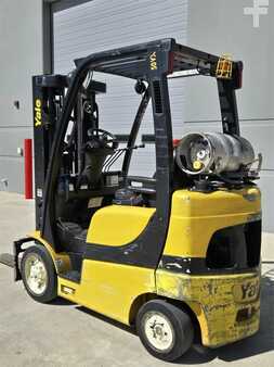 Diesel Forklifts 2016  Yale GLC050VX (2)