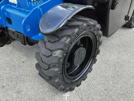 Telehandler Fixed 2013  Genie GTH5519 (9)