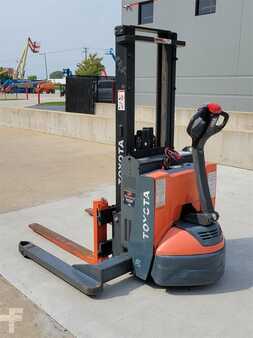 Diesel Forklifts 2018  Toyota 8BWS13 (2)