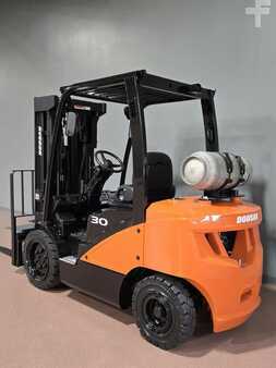 Propane Forklifts 2019  Doosan G30N-7 (2)