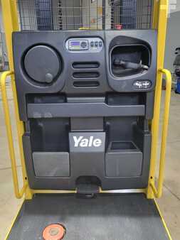 Vertical order pickers 2015  Yale OS030EF (9)