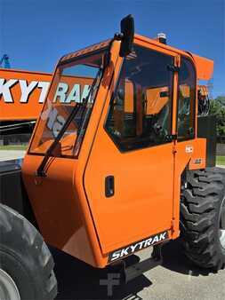 Telehandler Fixed 2023  SKY TRAK 8042 (8)