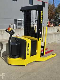 Pallet Stackers 2015  Hyster W30ZR (5)