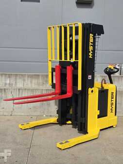 Pallet Stackers 2015  Hyster W30ZR (7)