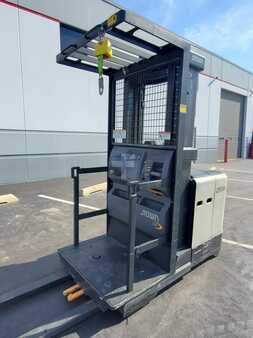 Vertical order pickers 2008  Crown SP3505-30 (3)