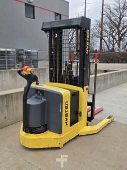 Pallet Stackers 2015  Hyster W30ZR (5)