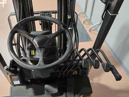 Dízel targoncák 2018  CAT Lift Trucks E3000 (12)