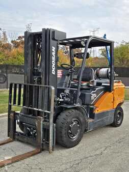 Carretilla elevadora GLP 2020  Doosan G35S-7 (3)