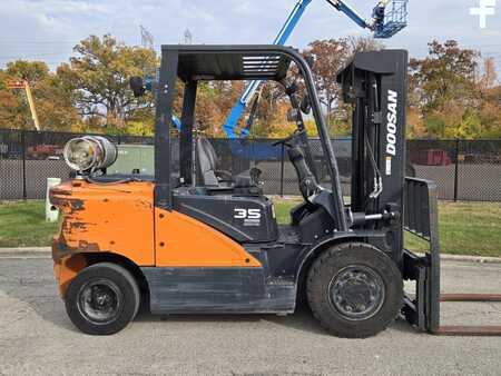 Carretilla elevadora GLP 2020  Doosan G35S-7 (6)