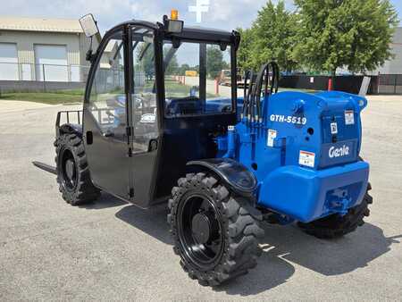 Telescopic forklift rigid 2013  Genie GTH5519 (2)