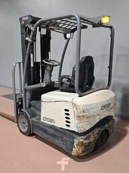 Diesel Forklifts 2020  Crown SC5215-30 (2)