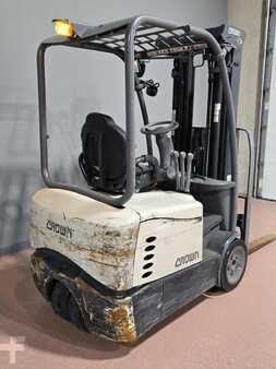 Diesel Forklifts 2020  Crown SC5215-30 (5)