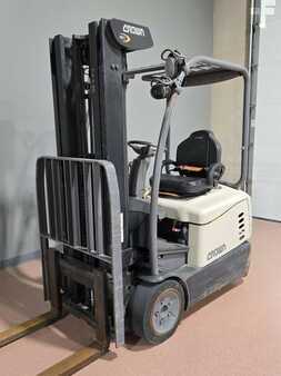 Diesel Forklifts 2020  Crown SC5215-30 (3)