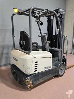 Diesel Forklifts 2020  Crown SC5215-30 (5)