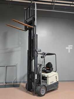 Diesel Forklifts 2020  Crown SC5215-30 (8)