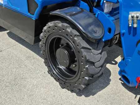 Telehandler Fixed 2013  Genie GTH5519 (11)