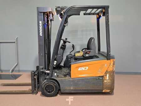 Dieselstapler 2018  Doosan B20T-7 (1)