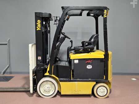 Diesel Forklifts 2019  Yale ERC050VG (1)