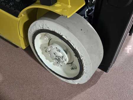 Diesel Forklifts 2019  Yale ERC050VG (10)