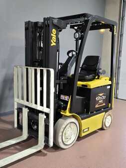 Diesel Forklifts 2019  Yale ERC050VG (3)