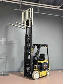 Diesel Forklifts 2019  Yale ERC050VG (8)
