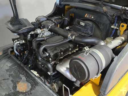 Propane Forklifts 2021  Hyundai 25L-7A (12)