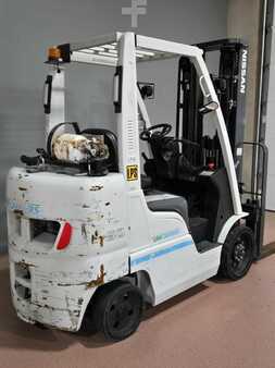 Propane Forklifts 2015  Unicarriers CF60 (5)