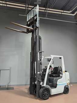 Propane Forklifts 2015  Unicarriers CF60 (8)