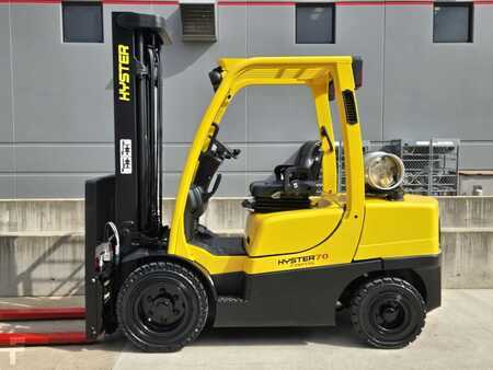 Propane Forklifts 2016  Hyster H70FT (1)