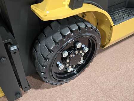 Propane Forklifts 2018  Mitsubishi FGC25N (10)