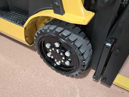 Propane Forklifts 2018  Mitsubishi FGC25N (9)