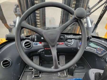 Diesel Forklifts 2023  Hyundai 160D-9 (16)