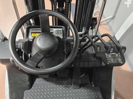 Diesel Forklifts 2024  Unicarriers PF50 (15)