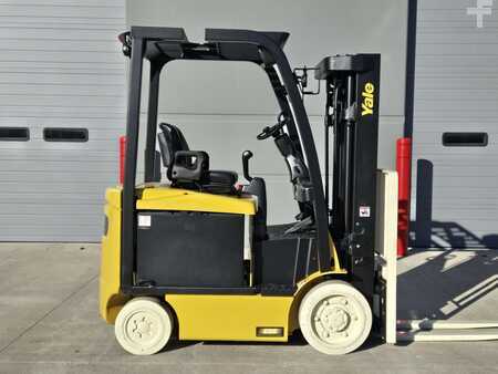 Diesel Forklifts 2019  Yale ERC050VG (6)