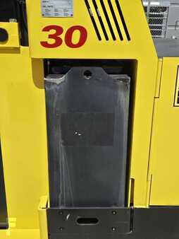 Vertical order pickers 2013  Hyster R30XM3 (9)