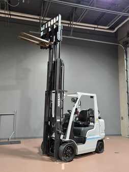 Propane Forklifts 2015  Unicarriers CF60 (8)